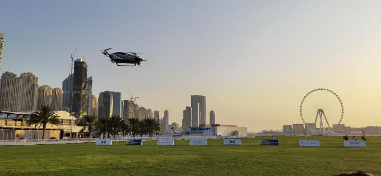 小鹏汇天飞行汽车X2在迪拜完成海外首飞