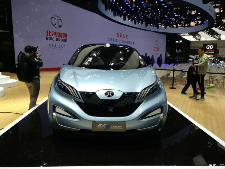 2018北京车展：北汽新能源EX3概念车